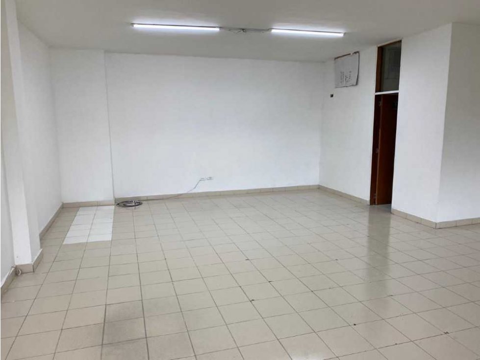 ARRIENDO LOCAL COMERCIAL PORVENIR CÓDIGO 5836022