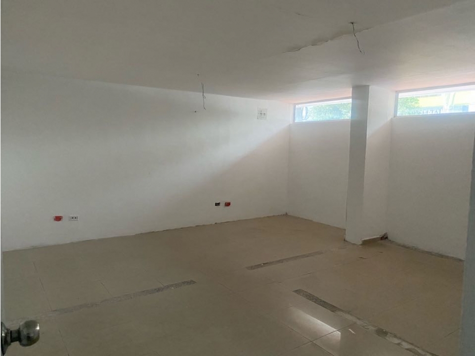 ARRIENDO O VENDO CASA COMERCIAl