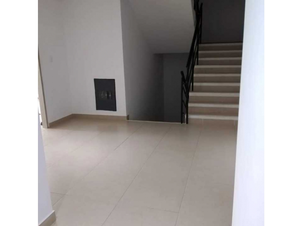 Arriendo o vendo hermoso apartamento en conjunto cerrado en Valledupar