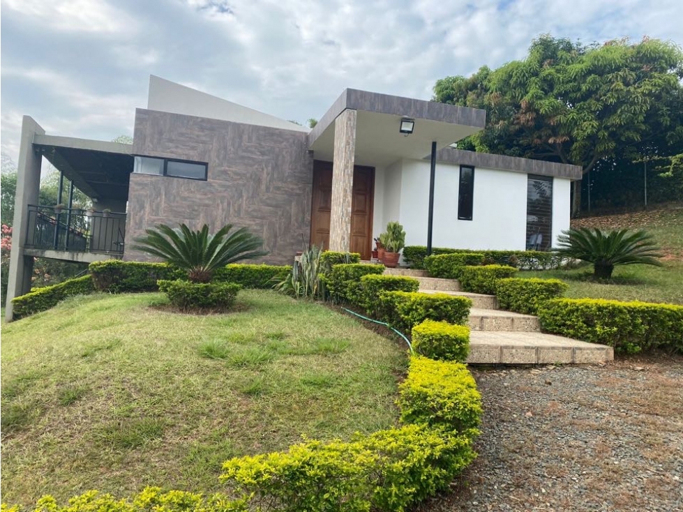 CASA EN CONDOMINIO CAMPESTRE JAMUNDI VALLE DEL CAUCA