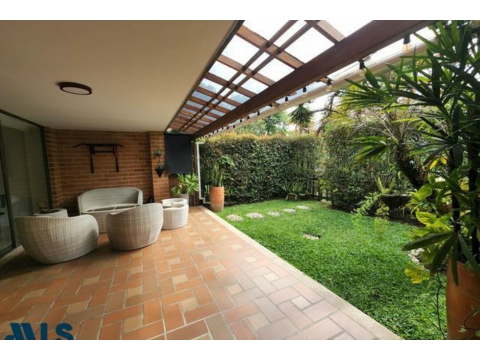 Casa en venta en El Tesoro, Medellín