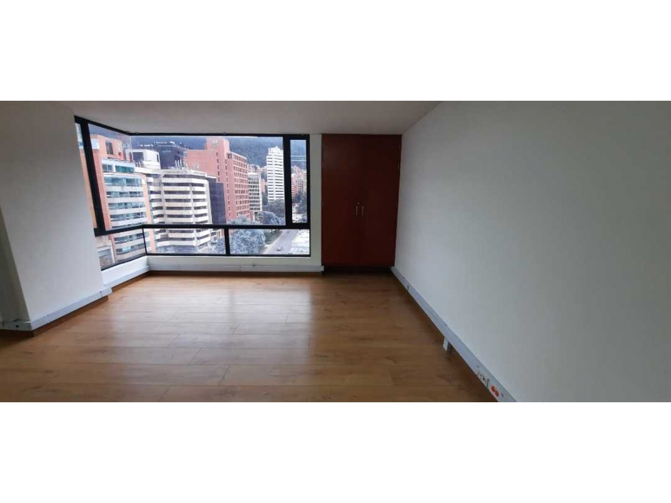 Centro Financiero 72, Venta/Renta. 104 m2. Valor muy negocialbe