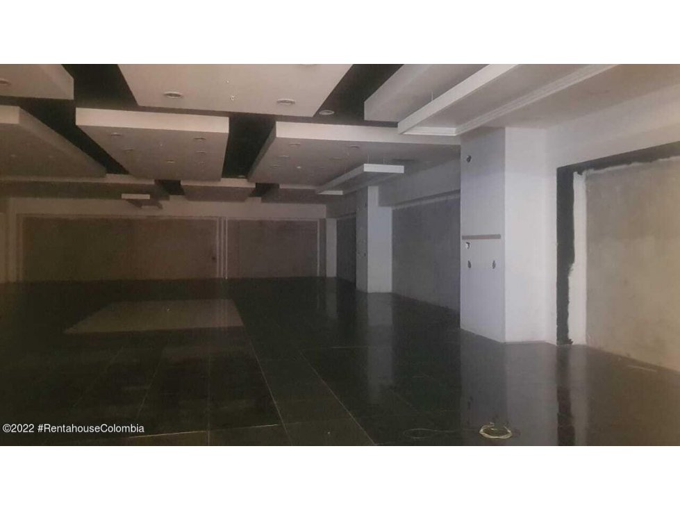 Comercial en  Las Americas RAH CO: 22-2853