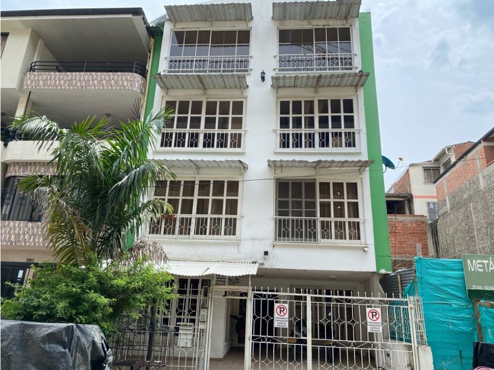 EDIFICIO EN VENTA AL SUR DE CALI BARRIO VALLE DEL LILI