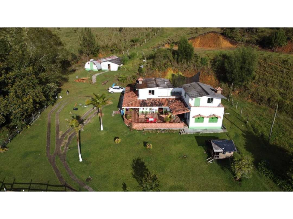 Espectacular finca para venta y arriendo amoblada en guarne