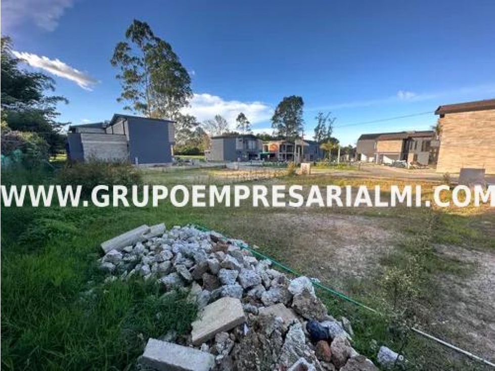 MARAVILLOSO LOTE EN VENTA - SECTOR PONTEZUELA, RIONEGRO COD:27956