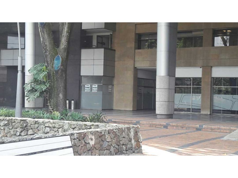 Oficina para la venta en Medellín, Edificio Protección