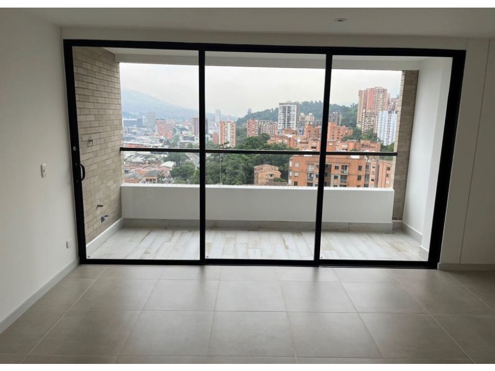 Rentó apartamento en el poblado