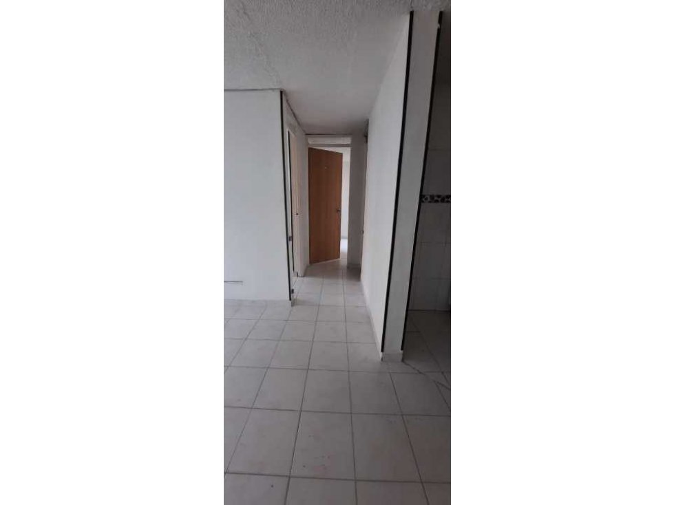 SE ARRIENDA APARTAMENTO PRIMER PISO TINTALA FASE I