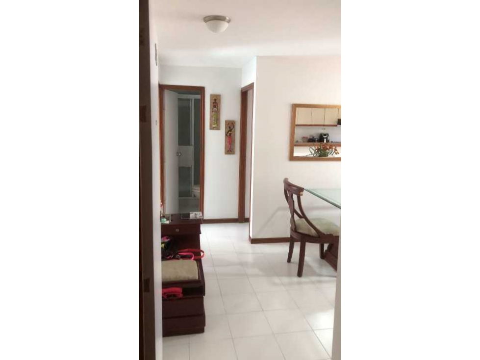 SE VENDE APARTAMENTO EN CALASANZ PARTE BAJA