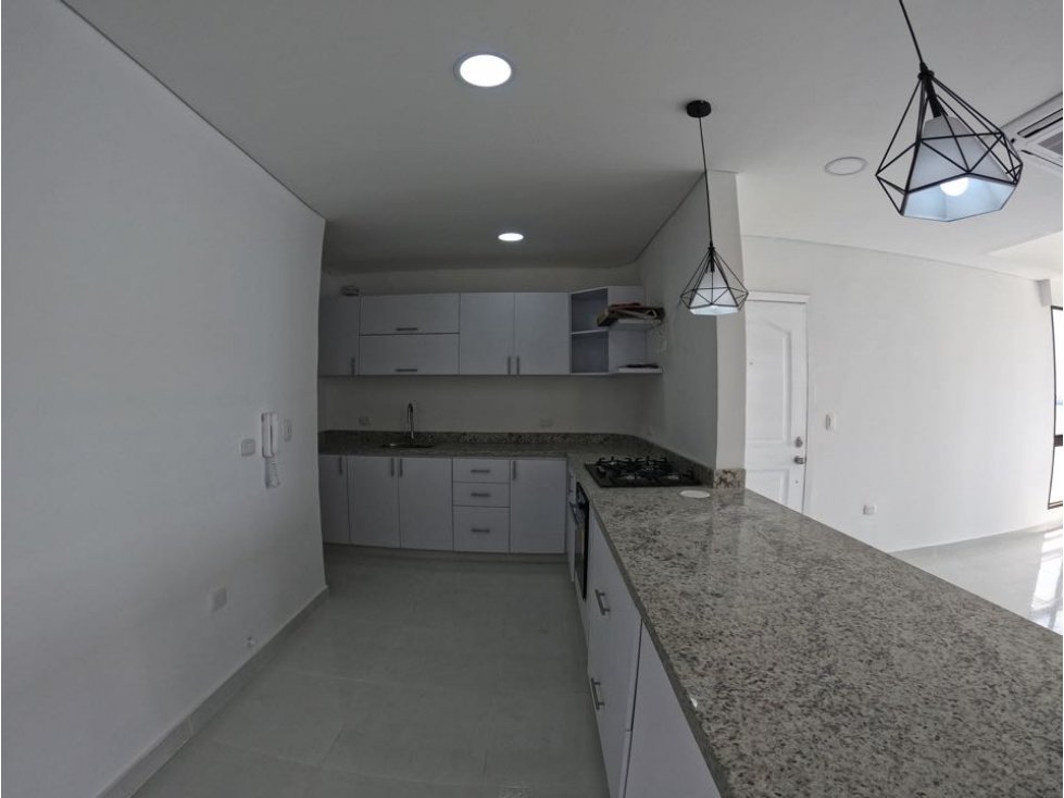 SE VENDE APARTAMENTO FRENTE A LA BAHIA DE CARTAGENA, BARRIO BOCAGRANDE