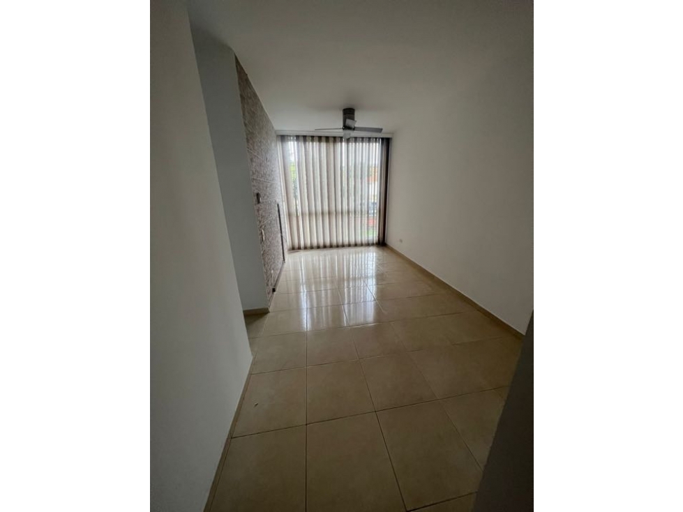 Se VENDE apartamento vía El Edén