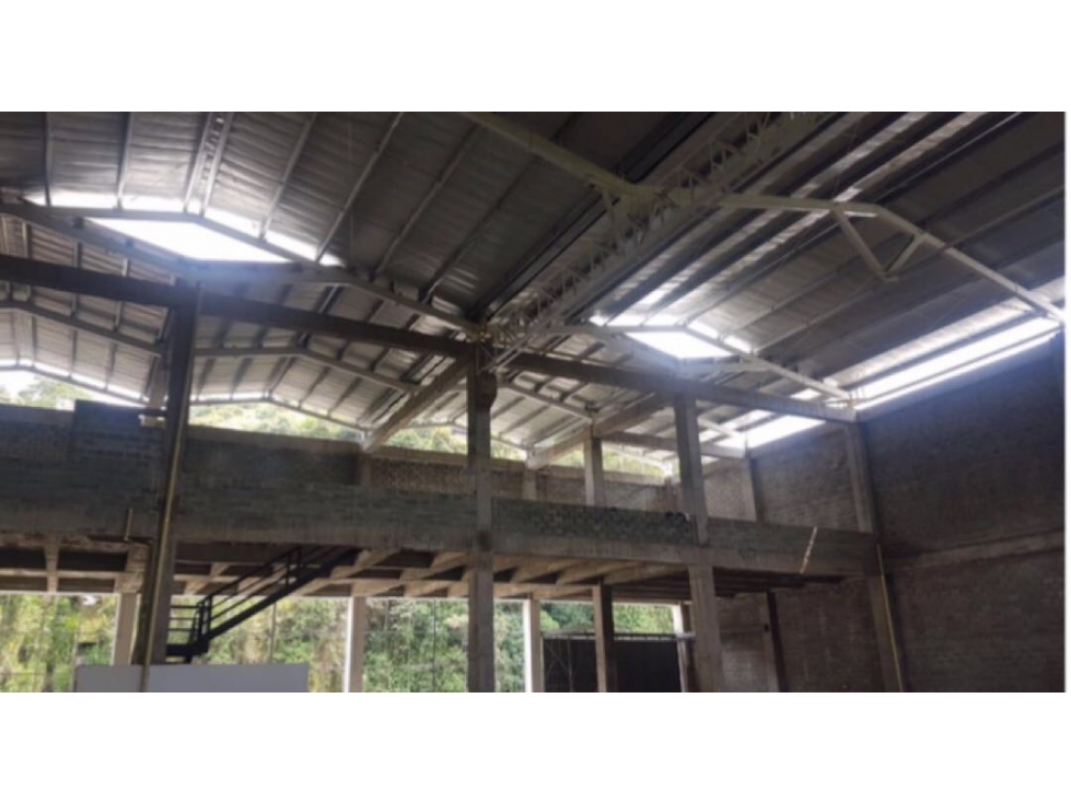 Se vende Bodega, Pereira, Risaralda