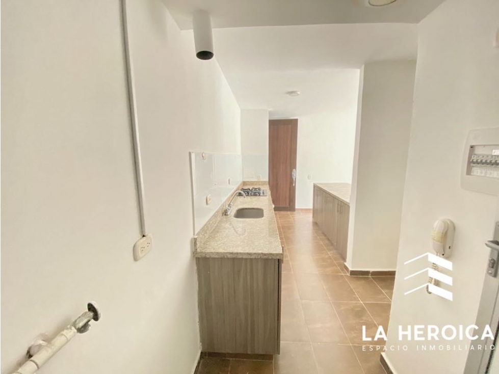 VENDEMOS APARTAMENTO EN CONJUNTO RESIDENCIAL VERONA