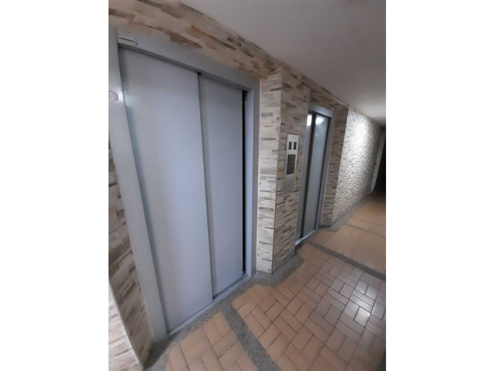 VENDO ACOGEDOR APARTAMENTO  BARRIO MADELENA