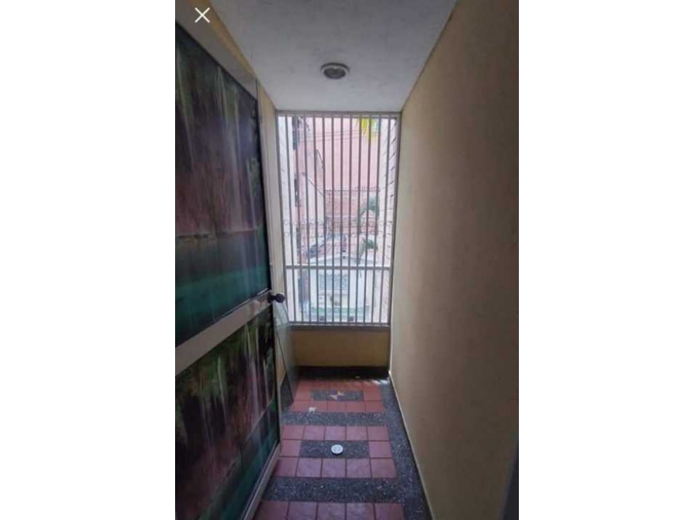 VENDO APARTAMENTO 2 PISO EN BELÉN FATIMA CON PARQUEADERO Y CUARTO ÚTIL