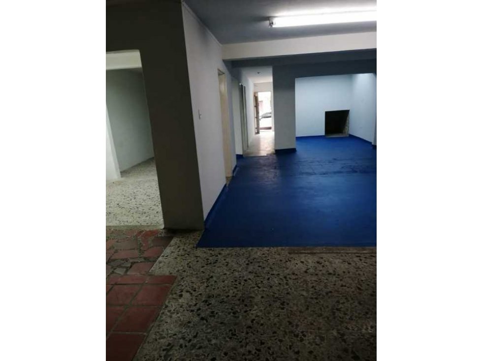 Vendo bodega de 114 m2 Mayorista Itaguí