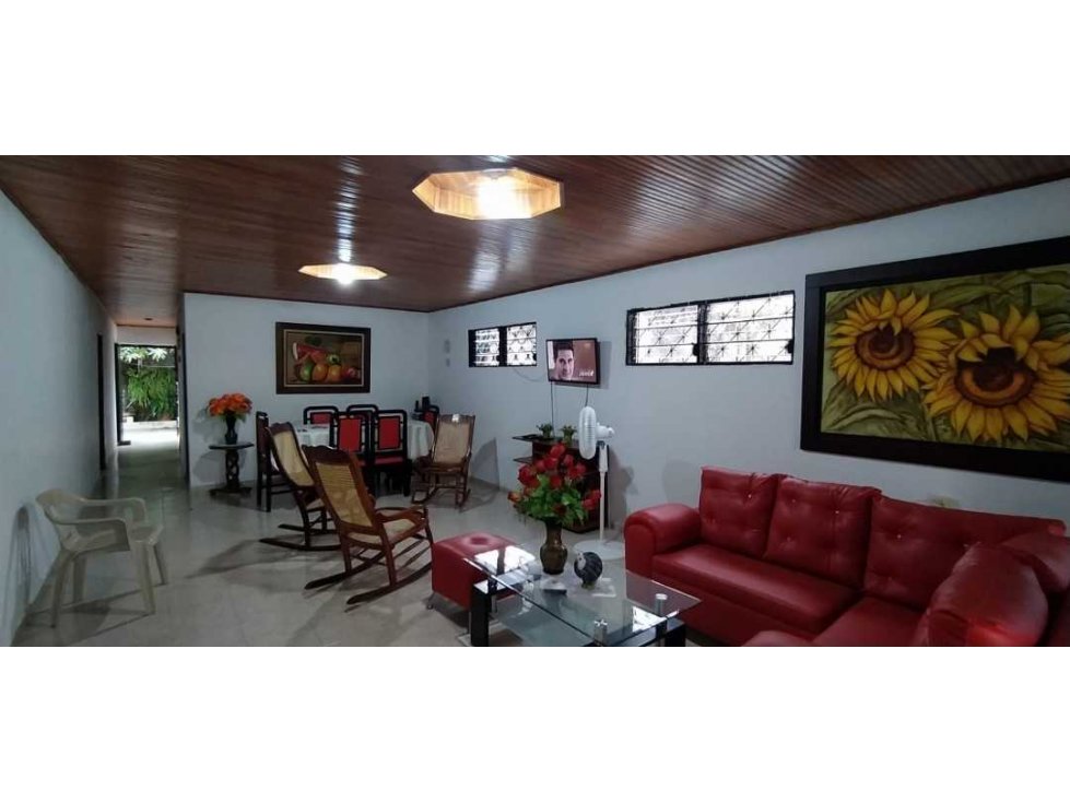 VENDO CASA AMPLIA EN LA VICTORIA EN VALLEDUPAR MAS APARTAMENTO