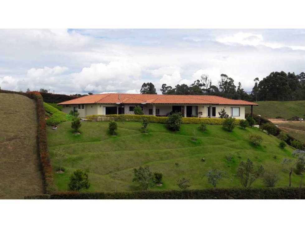 Vendo casa Campestre en la ceja vía a san Antonio de Pereira