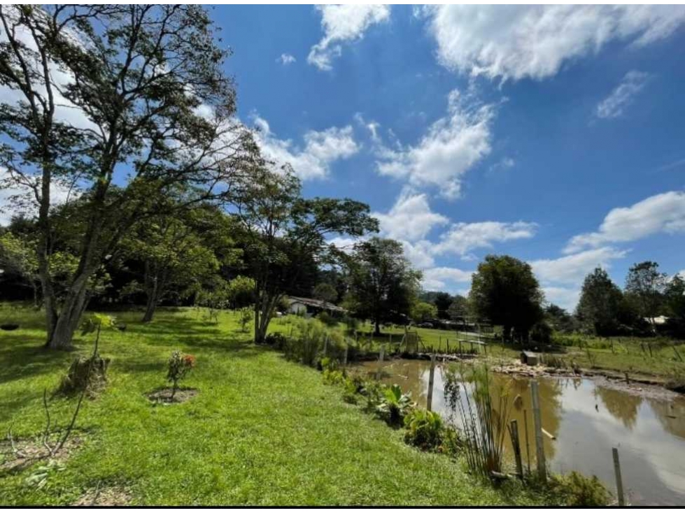 VENDO CASA CAMPESTRE EN LA CEJA ANTIOQUIA