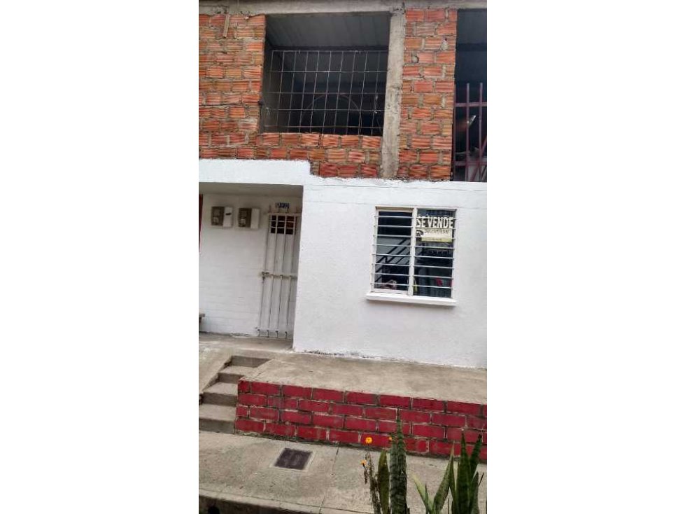 Vendo casa en jamundi barrio ciudadela Terranova 2 pisos independiente