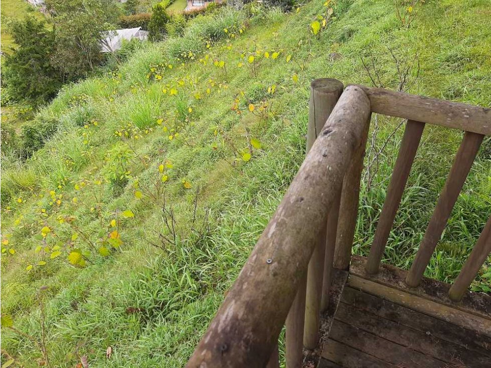 Vendo casa finca en Guarne   a la altura de las partidas de san vicent