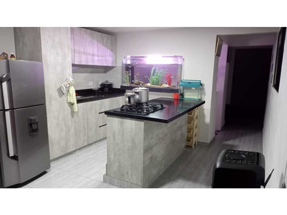 Vendo apartamento duplex en robledo el diamante ?