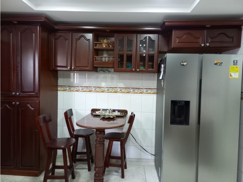 Vendo hermosa casa cerca a parque electrificadora