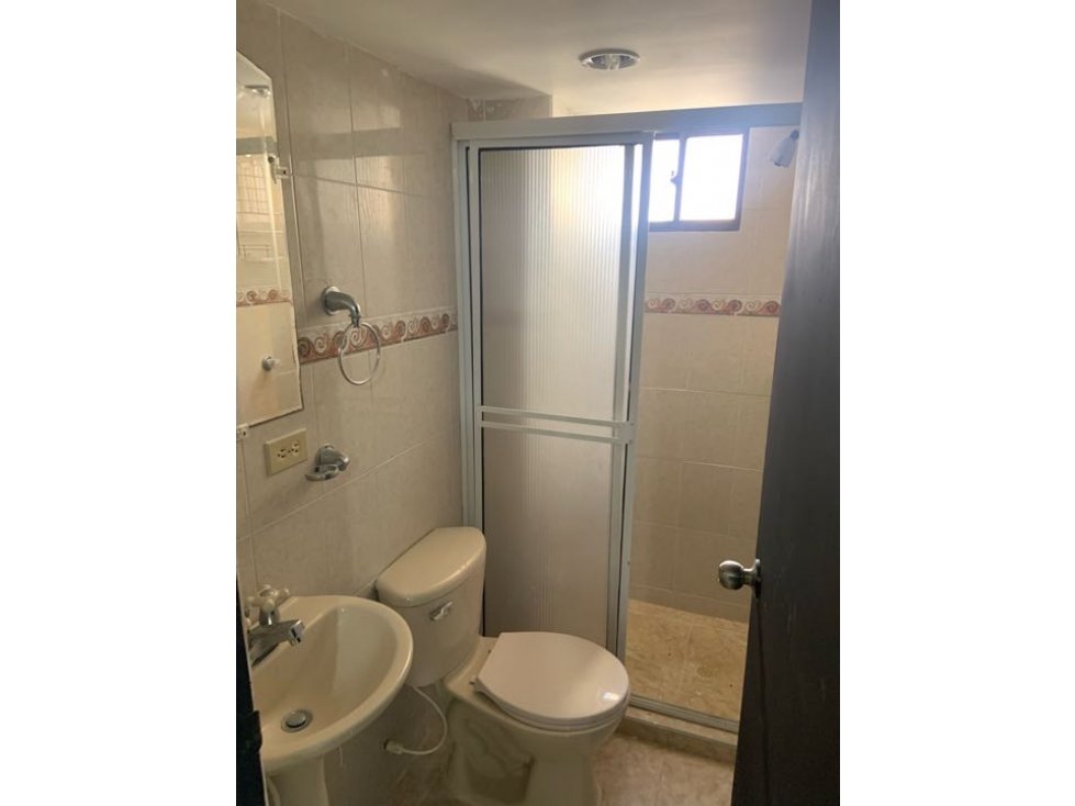 VENDO/ARRIENDO APARTAMENTO VILLA CAROLINA