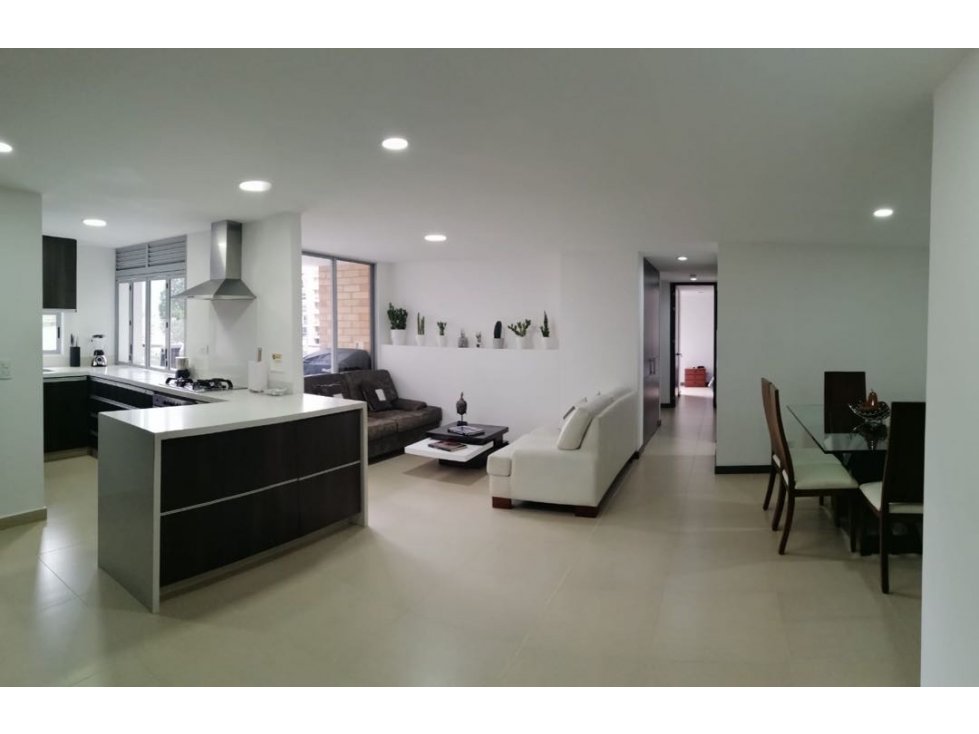 Venta apartamenro loma de las brujas Envigado