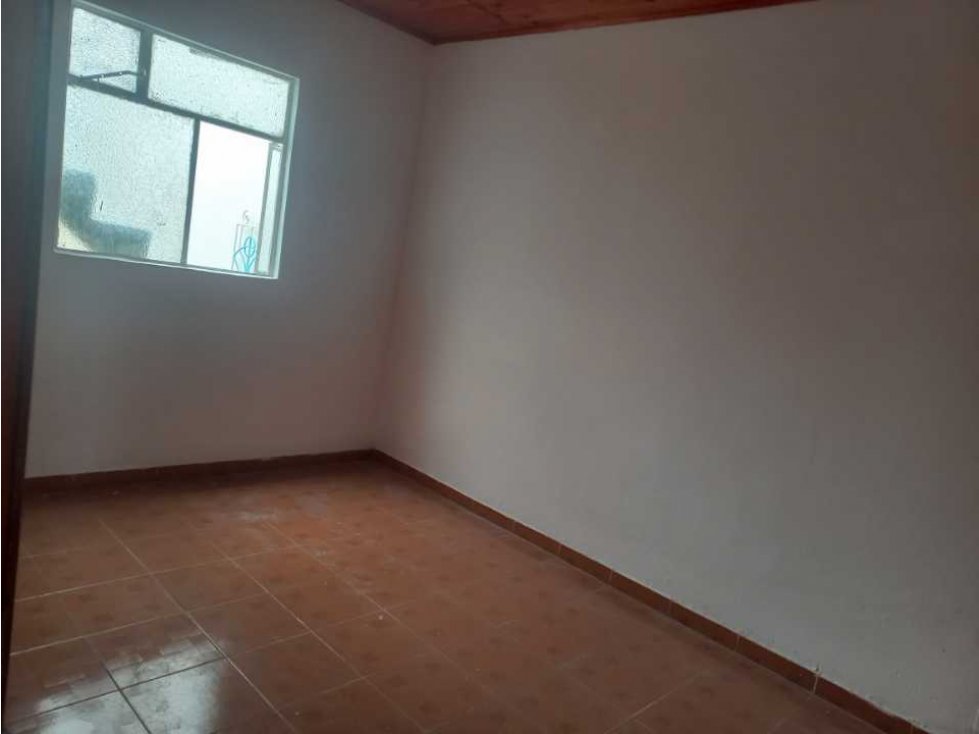 VENTA DE CASA EN BOGOTA KENNEDY CARIMAGUA