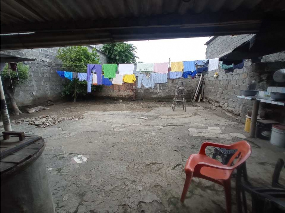 VENTA DE CASA MEJORA EN EL BARRIO LA GRANJA, MONTERIA